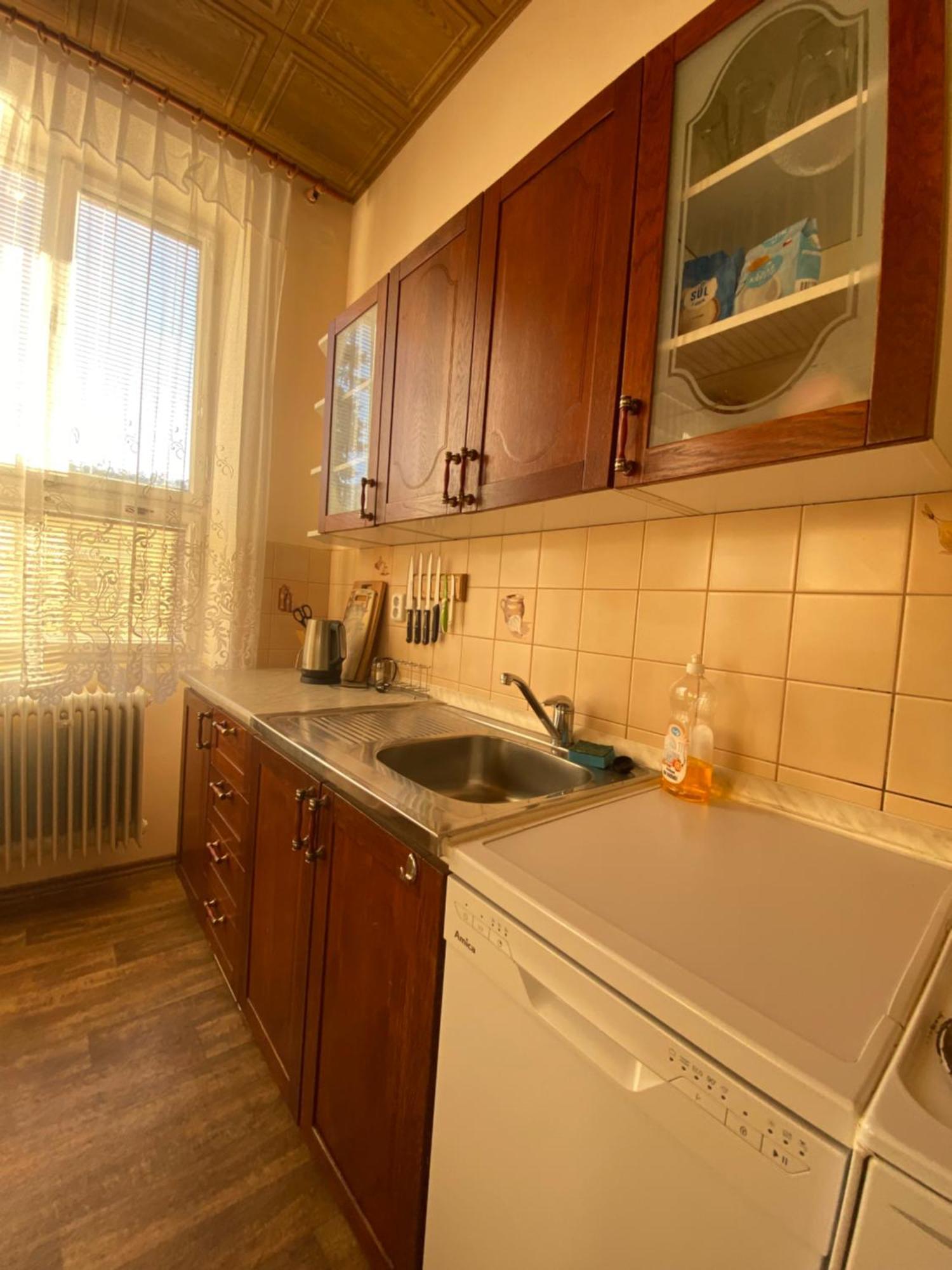 Apartman Na Bohdasine Cerveny Kostelec Ngoại thất bức ảnh